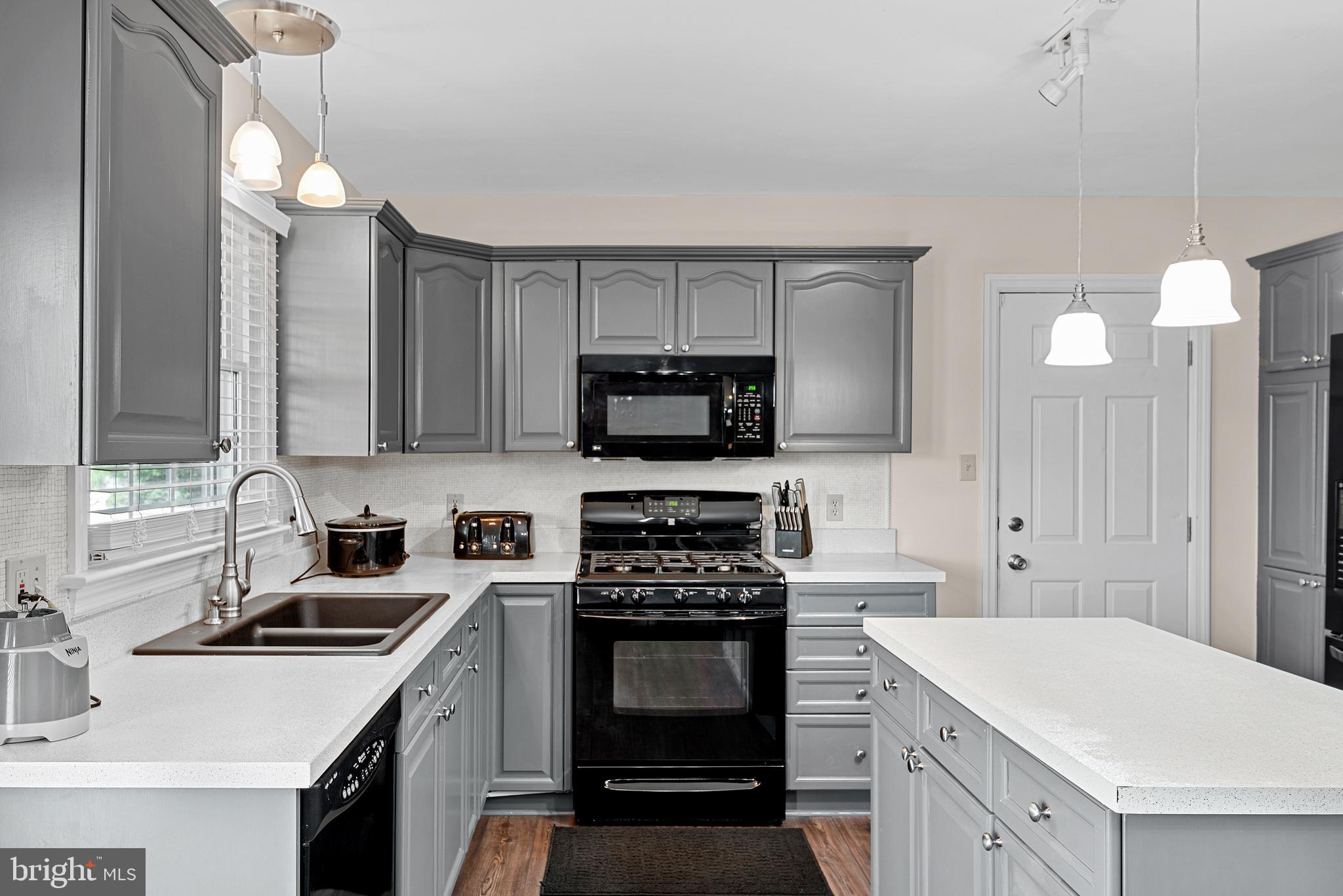 2395 Friesian Road York, PA 17406 - Photo 16 of 36 Gallery Image 16