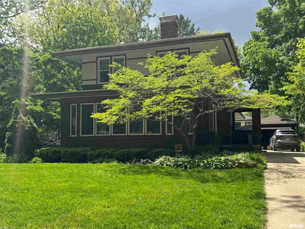 $349,900 | 1533 Noble Avenue, Springfield, IL 62704