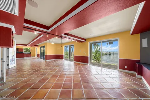 a view of an entryway of the house