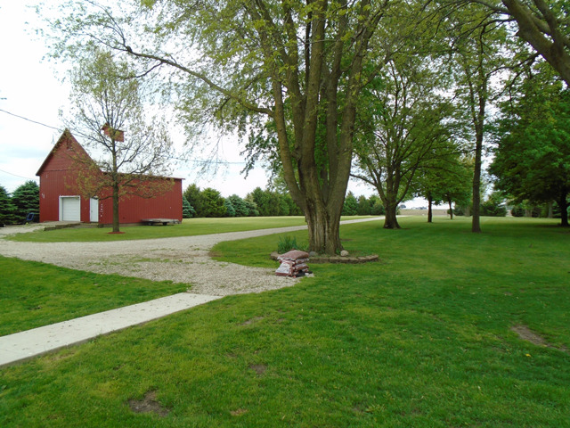 549 North 18th Road Tonica, IL 61370 - Photo 20 of 23