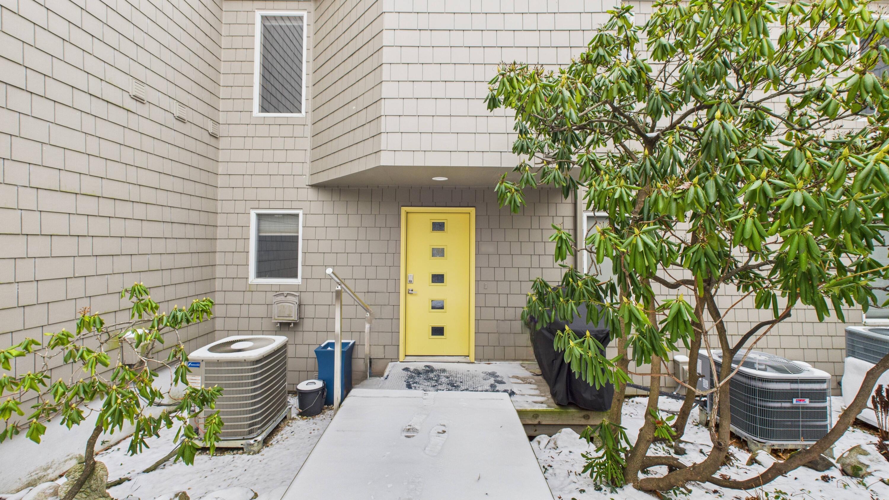 408 Ruddiman Drive, Unit 3 North Muskegon, MI 49445 - Photo 1 of 45 CAM04872G0-PR0053-STILL042