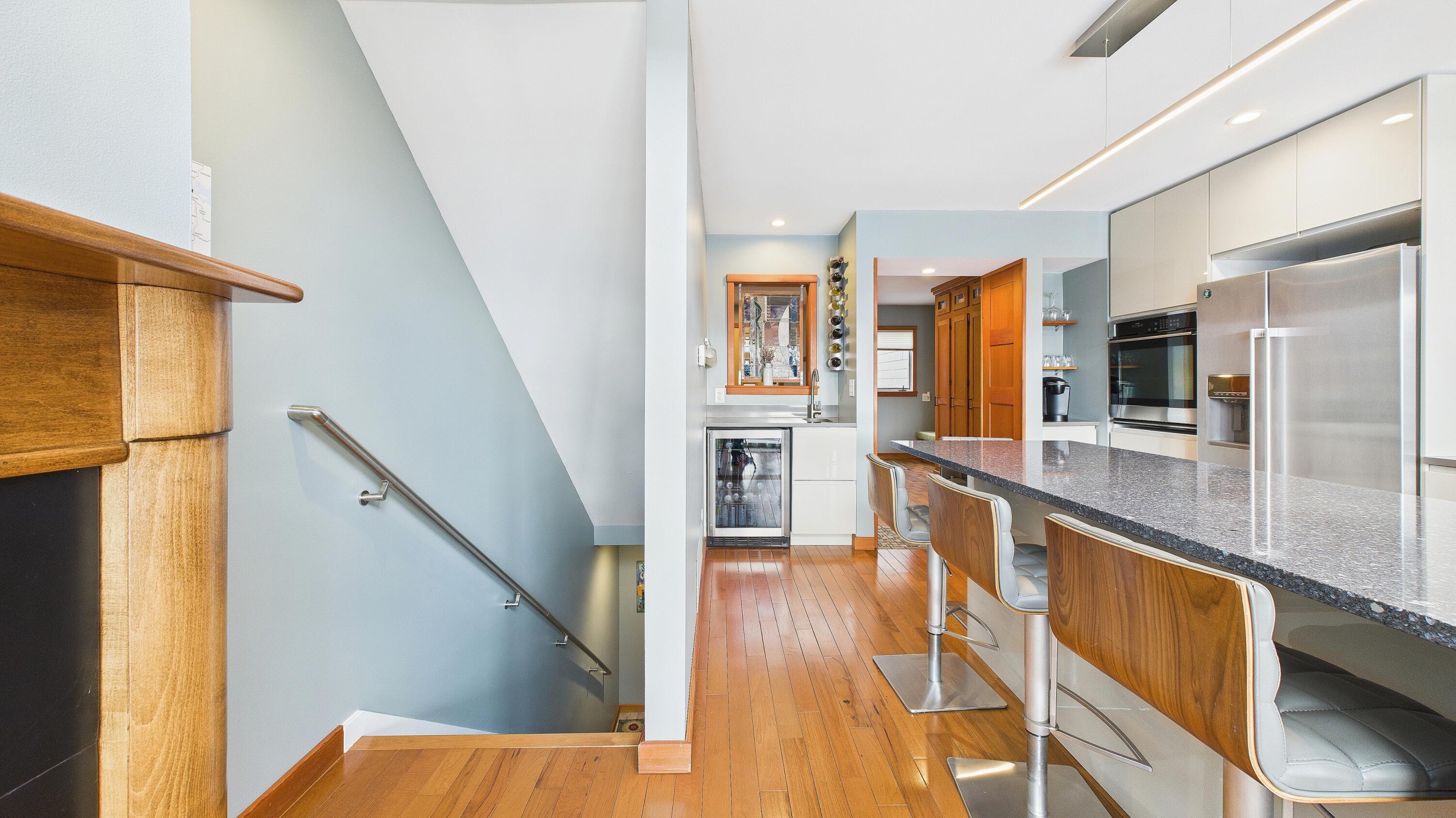 408 Ruddiman Drive, Unit 3 North Muskegon, MI 49445 - Photo 14 of 45 CAM04872G0-PR0053-STILL010