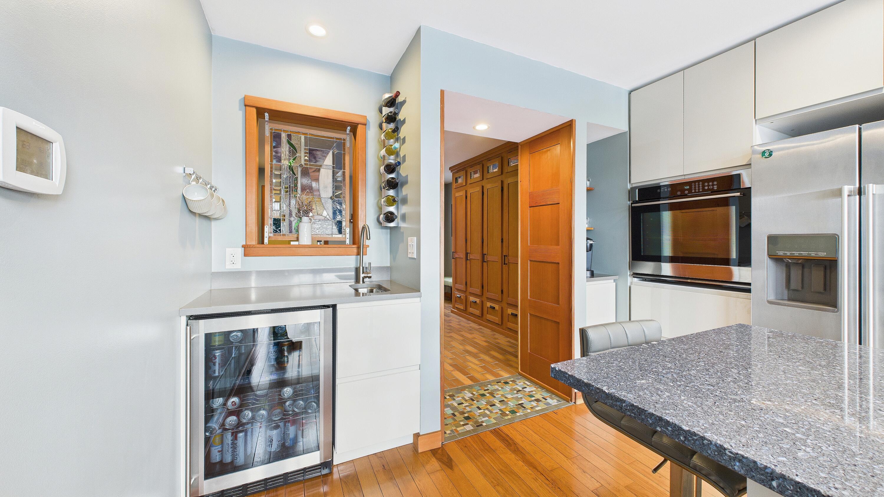 408 Ruddiman Drive, Unit 3 North Muskegon, MI 49445 - Photo 15 of 45 CAM04872G0-PR0053-STILL011