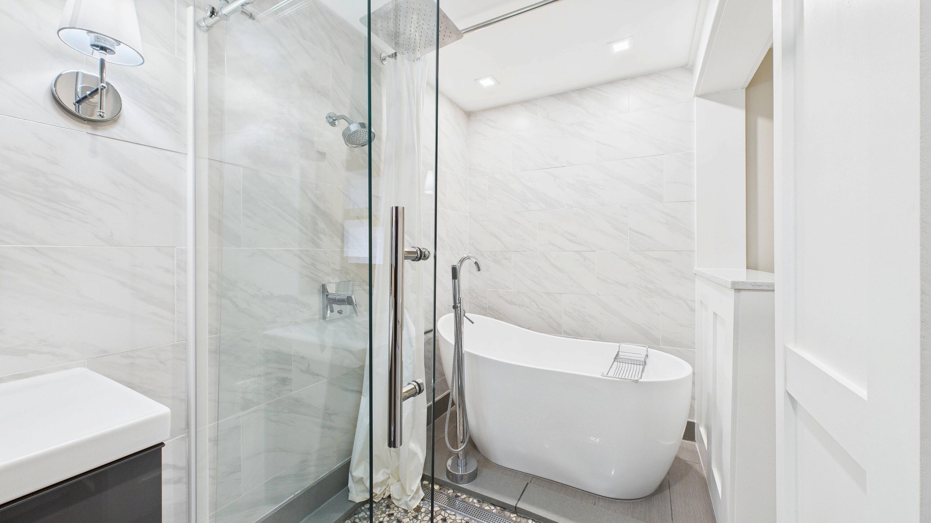 408 Ruddiman Drive, Unit 3 North Muskegon, MI 49445 - Photo 31 of 45 CAM04872G0-PR0053-STILL028