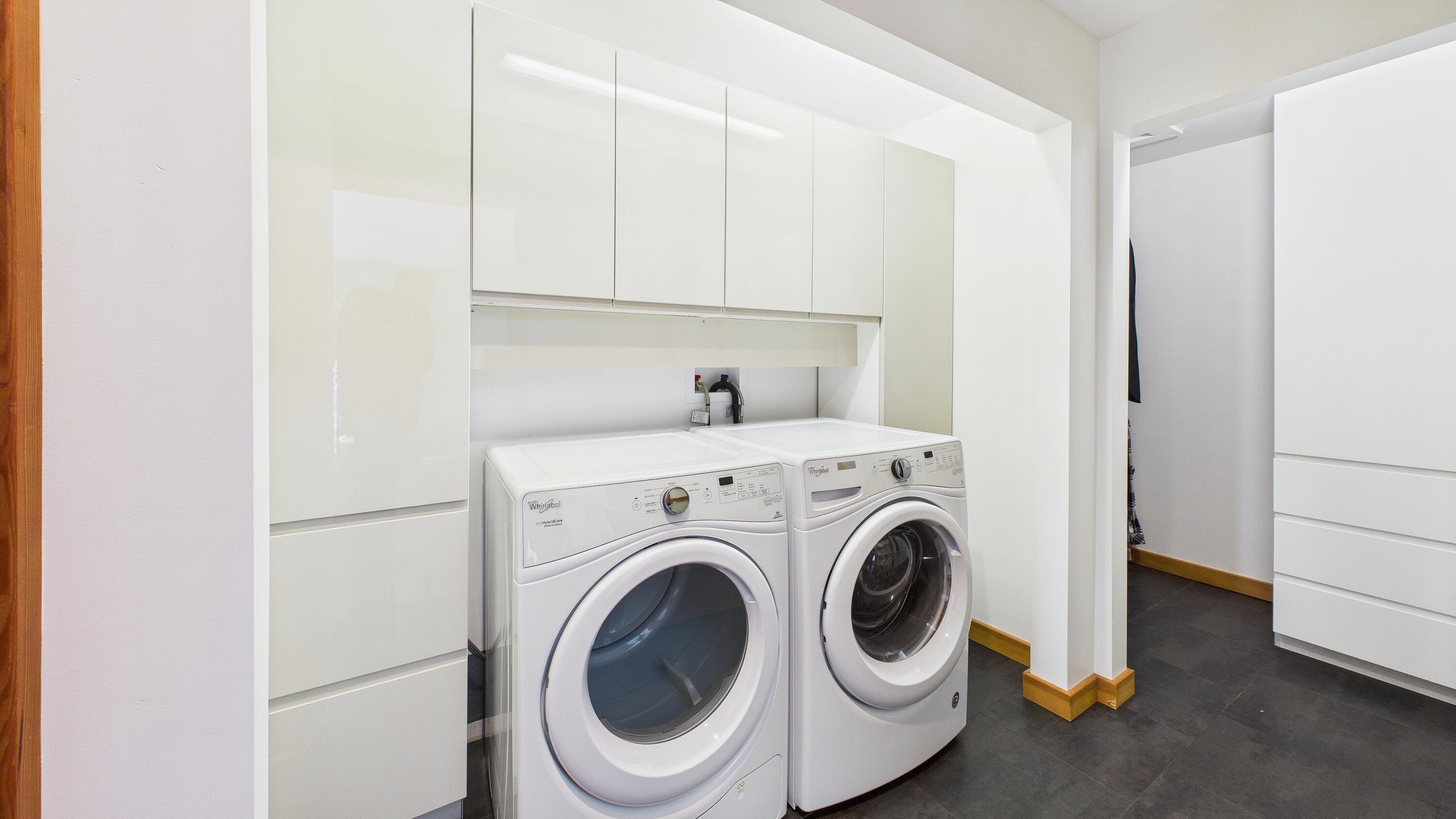 408 Ruddiman Drive, Unit 3 North Muskegon, MI 49445 - Photo 33 of 45 CAM04872G0-PR0053-STILL030