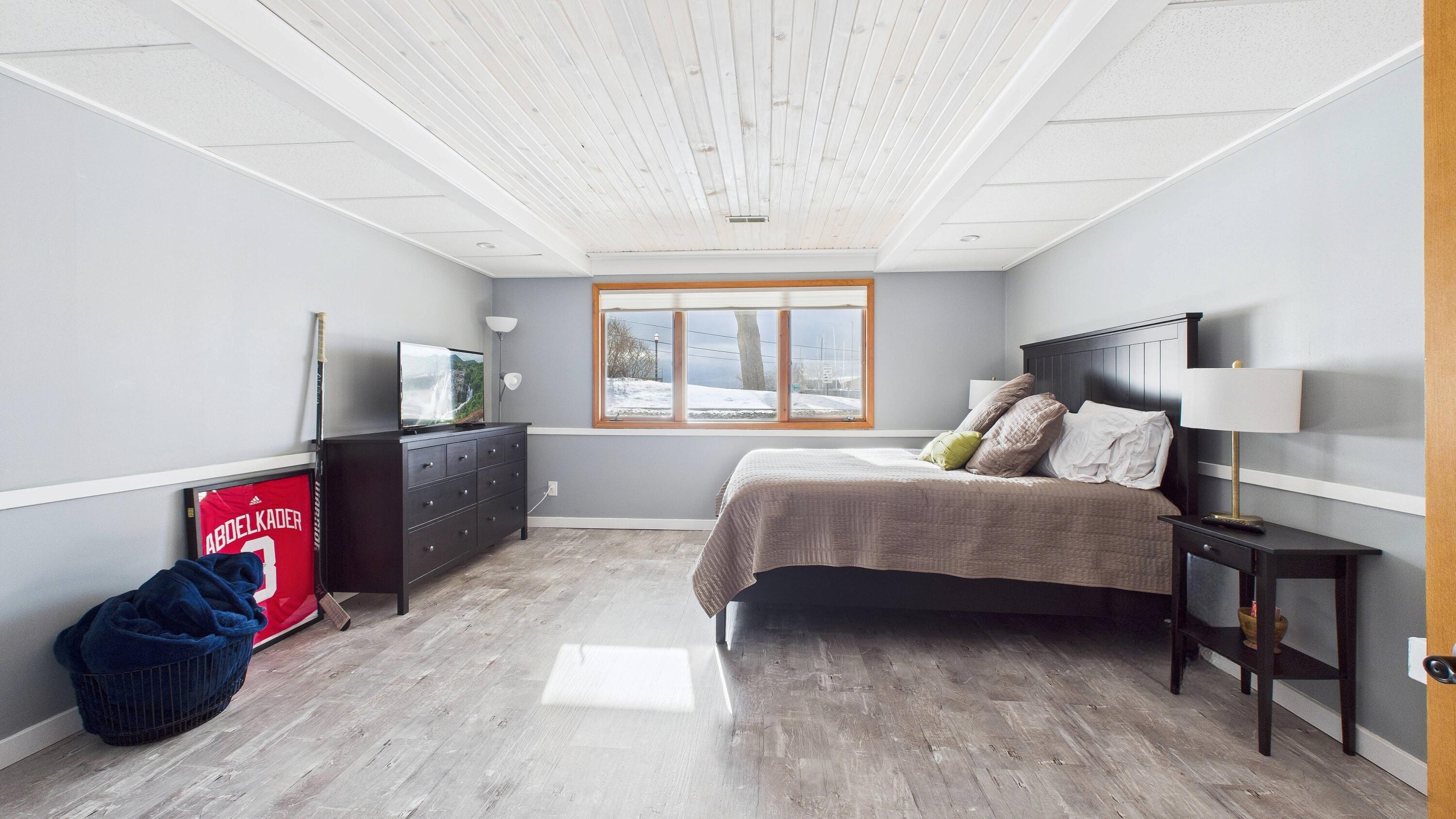 408 Ruddiman Drive, Unit 3 North Muskegon, MI 49445 - Photo 41 of 45 CAM04872G0-PR0053-STILL039