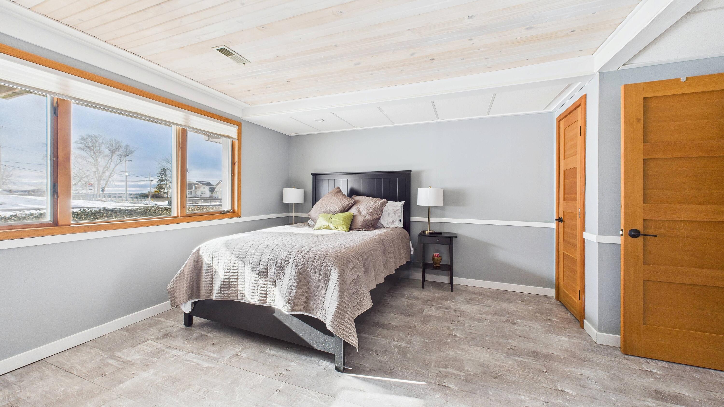 408 Ruddiman Drive, Unit 3 North Muskegon, MI 49445 - Photo 42 of 45 CAM04872G0-PR0053-STILL040