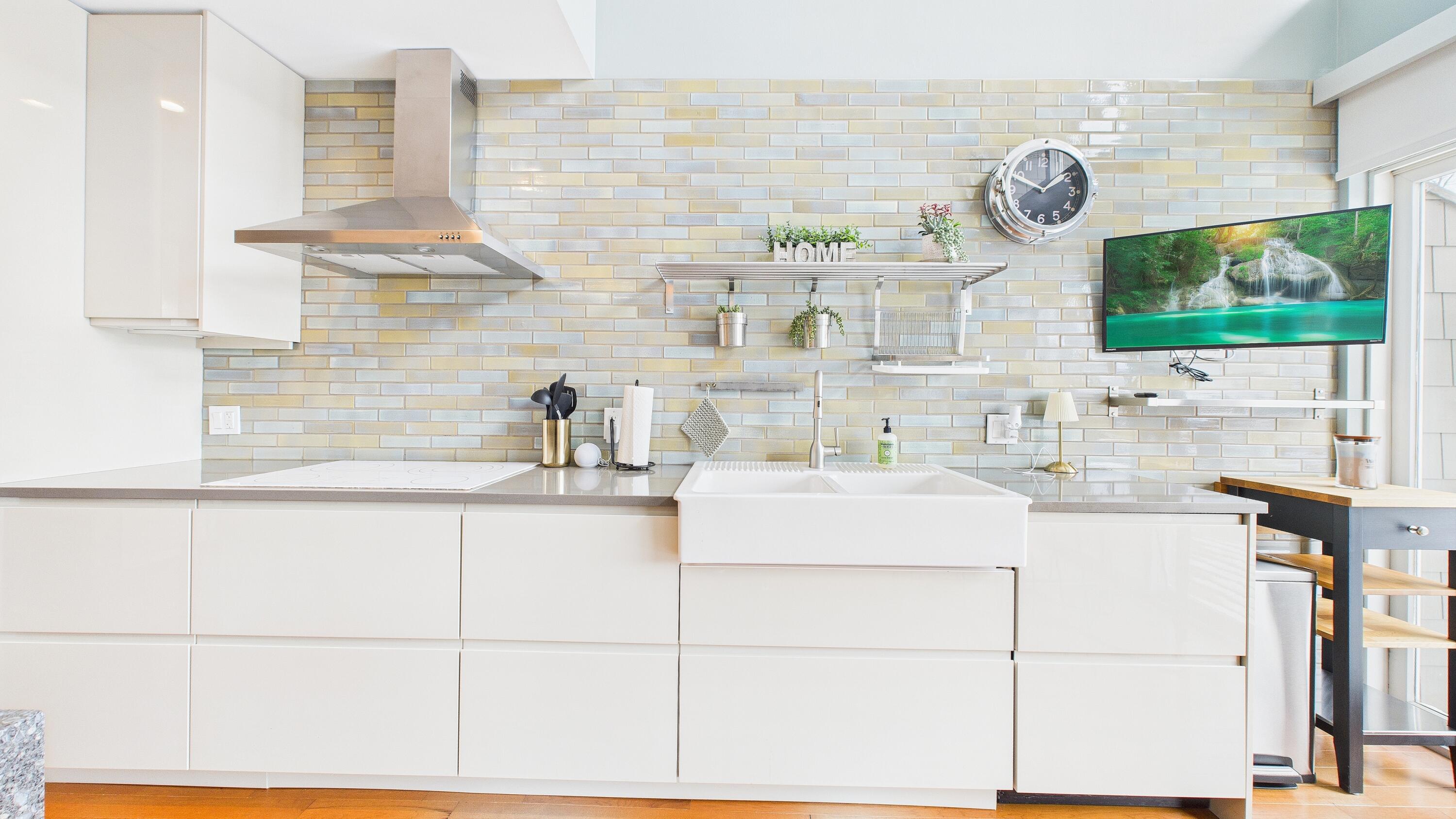 408 Ruddiman Drive, Unit 3 North Muskegon, MI 49445 - Photo 10 of 45 CAM04872G0-PR0053-STILL006