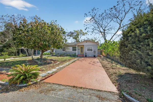 $395,000 | 3178 12th Avenue North, St. Petersburg, FL 33713