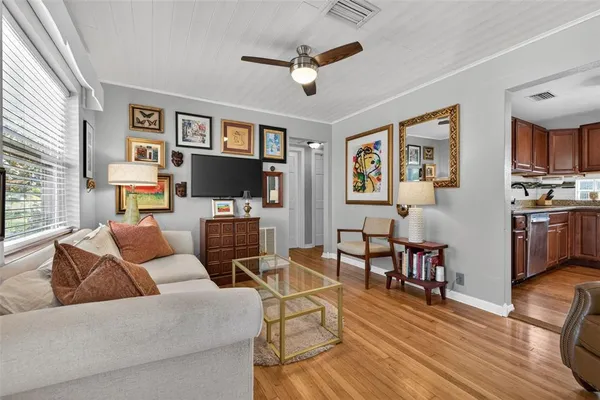 $395,000 | 3178 12th Avenue North, St. Petersburg, FL 33713