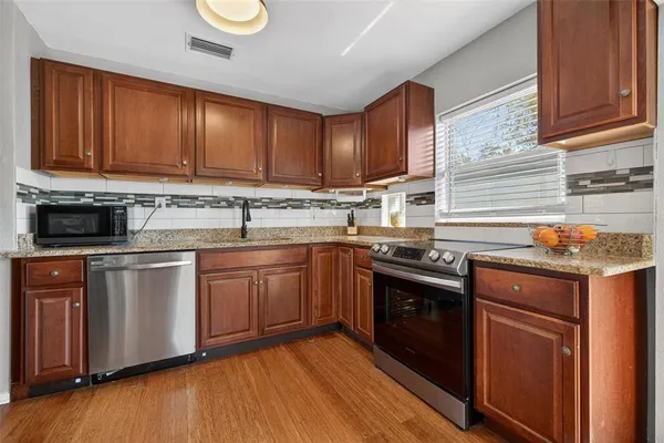 $395,000 | 3178 12th Avenue North, St. Petersburg, FL 33713