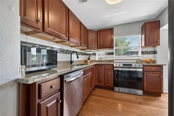 $395,000 | 3178 12th Avenue North, St. Petersburg, FL 33713