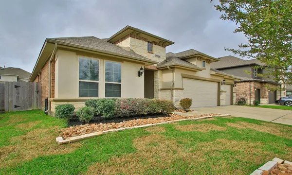 $3,000 | 31611 Rachel Manor Drive, Cypress, TX 77433
