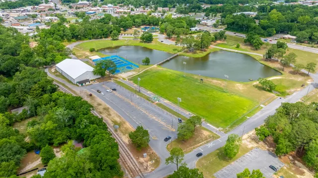 $190,000 | 544 Purl Adams Avenue, Crestview, FL 32539