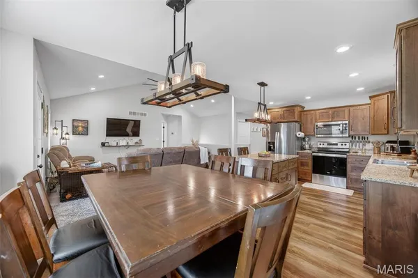 $369,900 | 120 Alice Drive, Waynesville, MO 65583