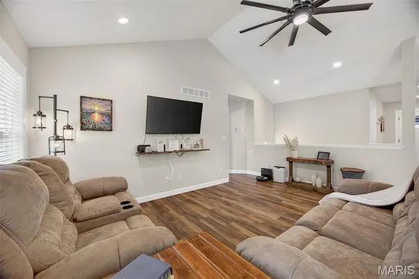 $369,900 | 120 Alice Drive, Waynesville, MO 65583