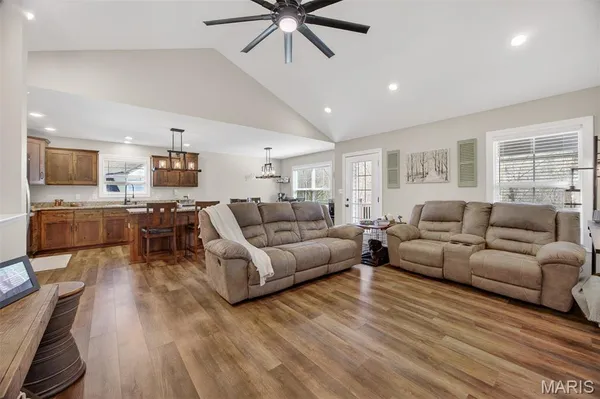 $369,900 | 120 Alice Drive, Waynesville, MO 65583