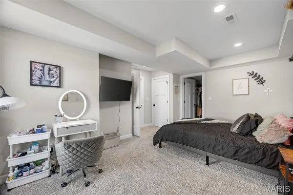 $369,900 | 120 Alice Drive, Waynesville, MO 65583