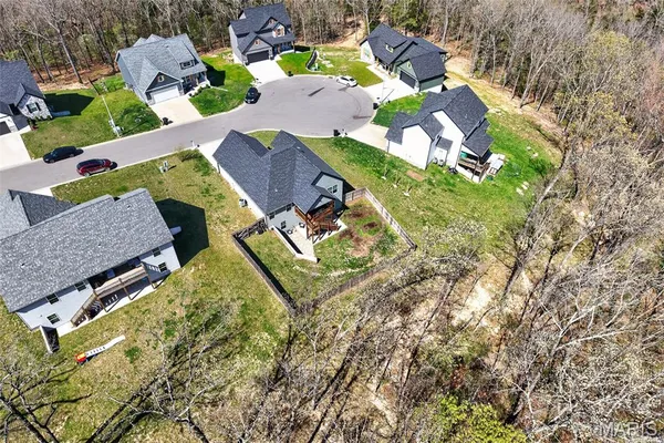 $369,900 | 120 Alice Drive, Waynesville, MO 65583