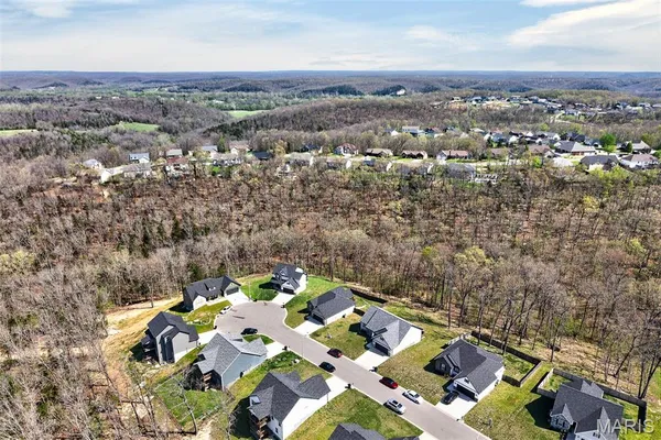 $369,900 | 120 Alice Drive, Waynesville, MO 65583