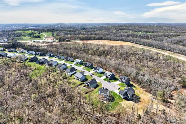 $369,900 | 120 Alice Drive, Waynesville, MO 65583