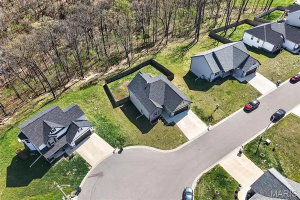 $369,900 | 120 Alice Drive, Waynesville, MO 65583