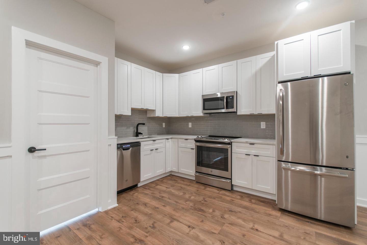 3401 Hamilton Street, Unit 2 Philadelphia, PA 19104 - Photo 12 of 33