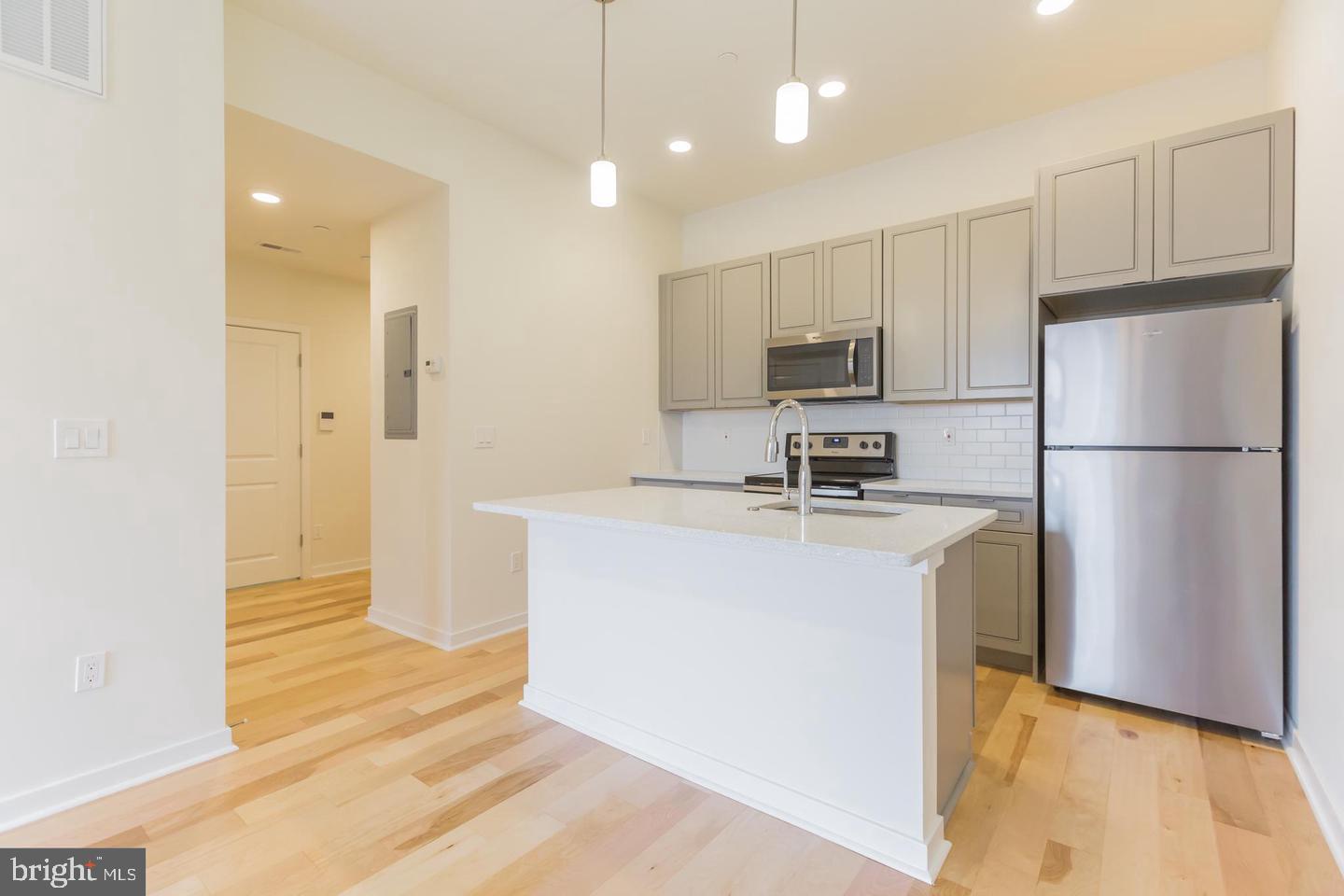 3401 Hamilton Street, Unit 2 Philadelphia, PA 19104 - Photo 15 of 33
