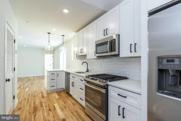 $5,000 | 3401 Hamilton Street, Unit 2, Philadelphia, PA 19104