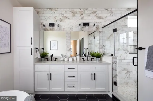 $5,000 | 3401 Hamilton Street, Unit 2, Philadelphia, PA 19104