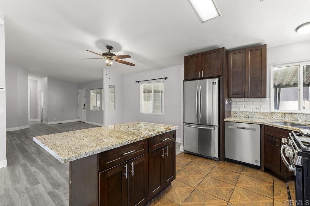 1638 Calavo Road, Unit SPC 39 Fallbrook, CA 92028 - Photo 20 of 40