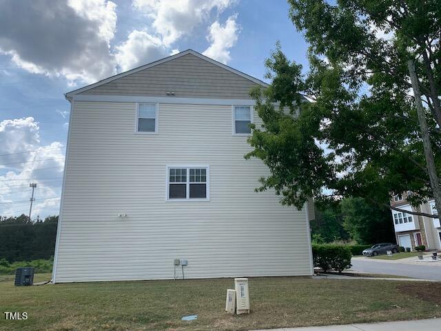 4910 Briarstone Court Raleigh, NC 27610 - Photo 3 of 34 End unit