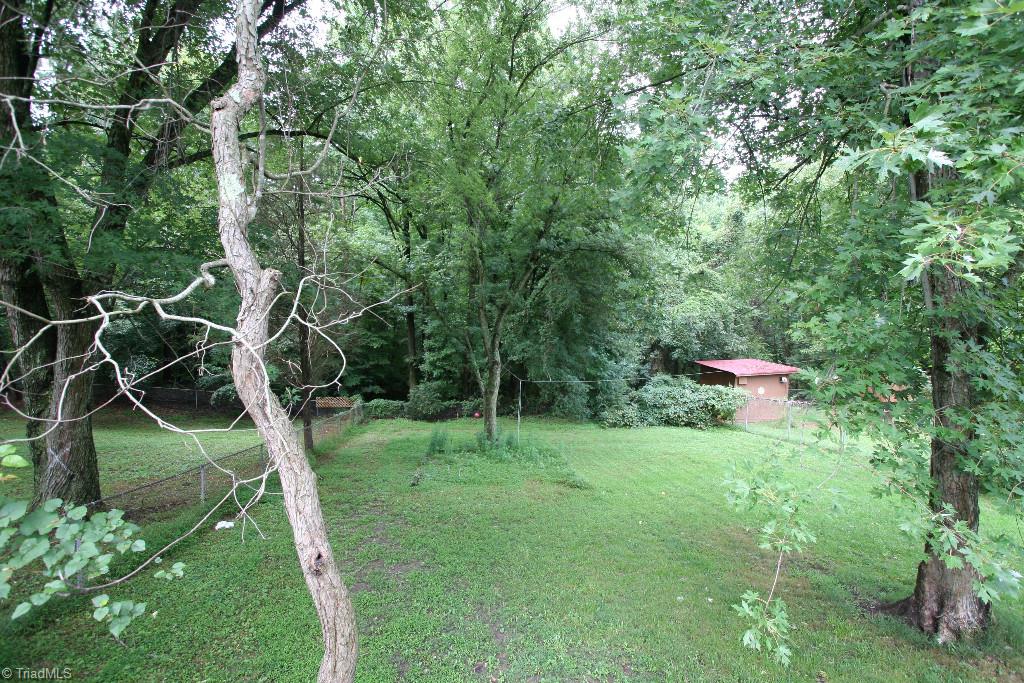 3734 Rolling Road High Point, NC 27265 - Photo 7 of 13