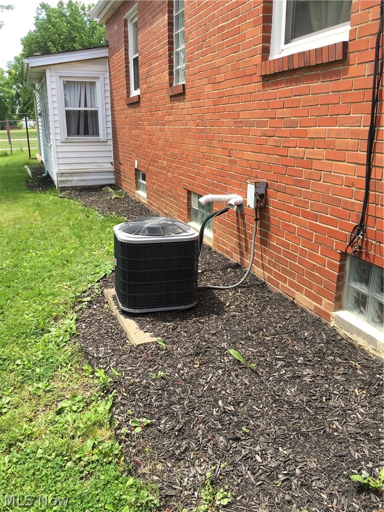 658 East Wilbeth Road Akron, OH 44306 - Photo 3 of 24 Central Air Conditioner