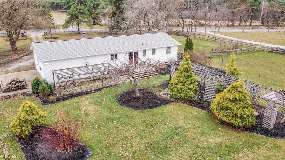 7952 Coon Club Road Medina, OH 44256 - Photo 3 of 30 Gallery Image 3