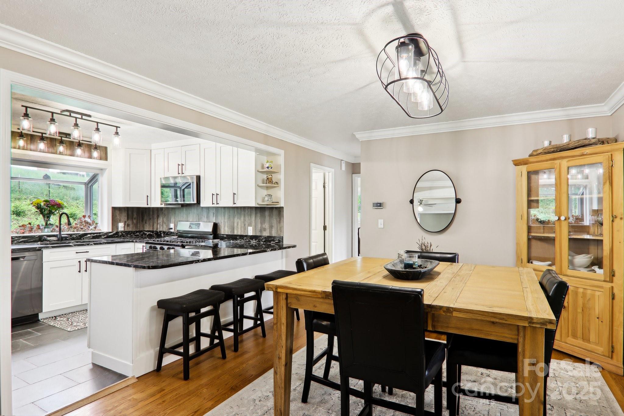 68 Broyles Road Hendersonville, NC 28791 - Photo 15 of 48 Gallery Image 15