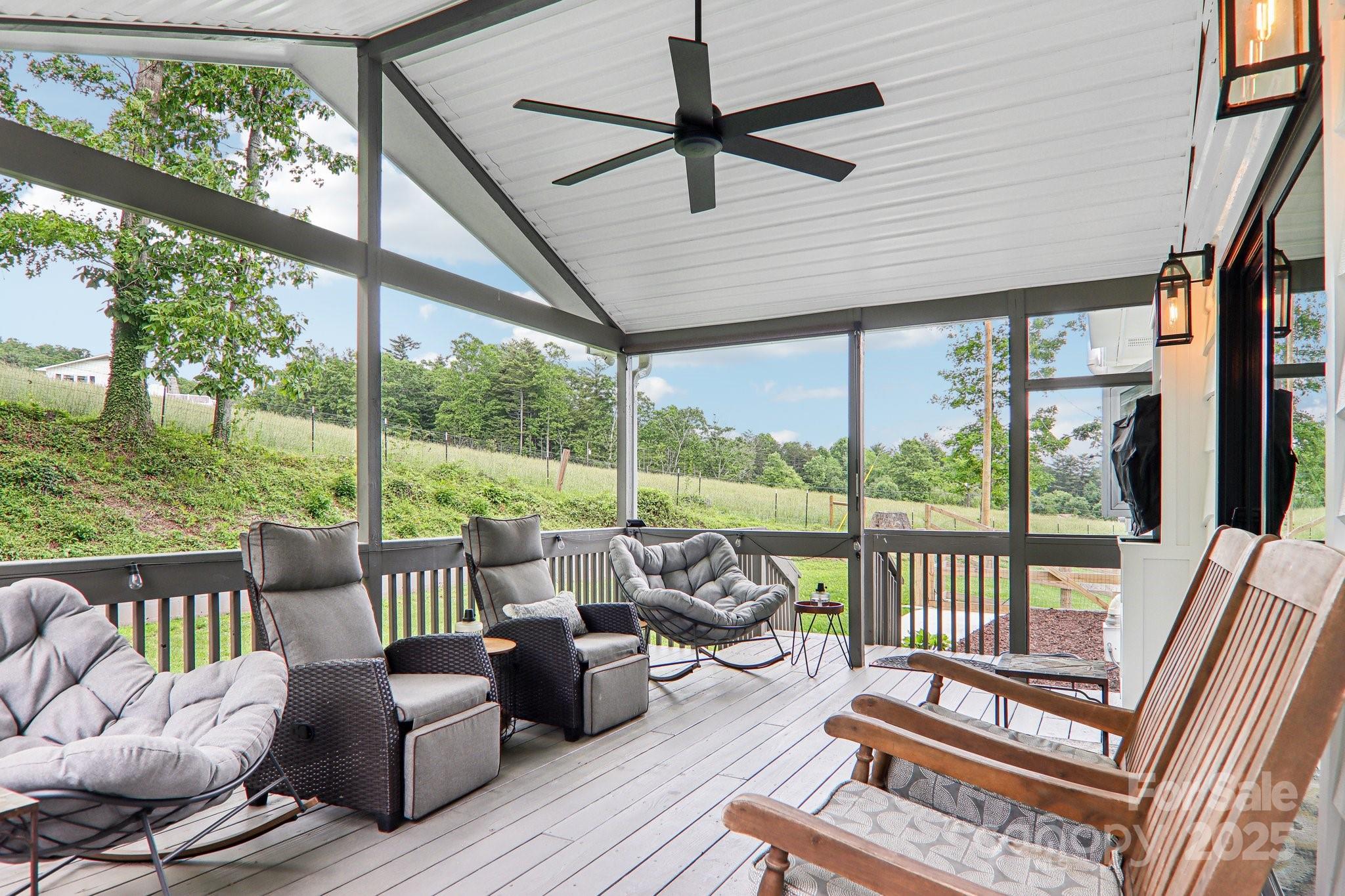 68 Broyles Road Hendersonville, NC 28791 - Photo 33 of 48 Gallery Image 33