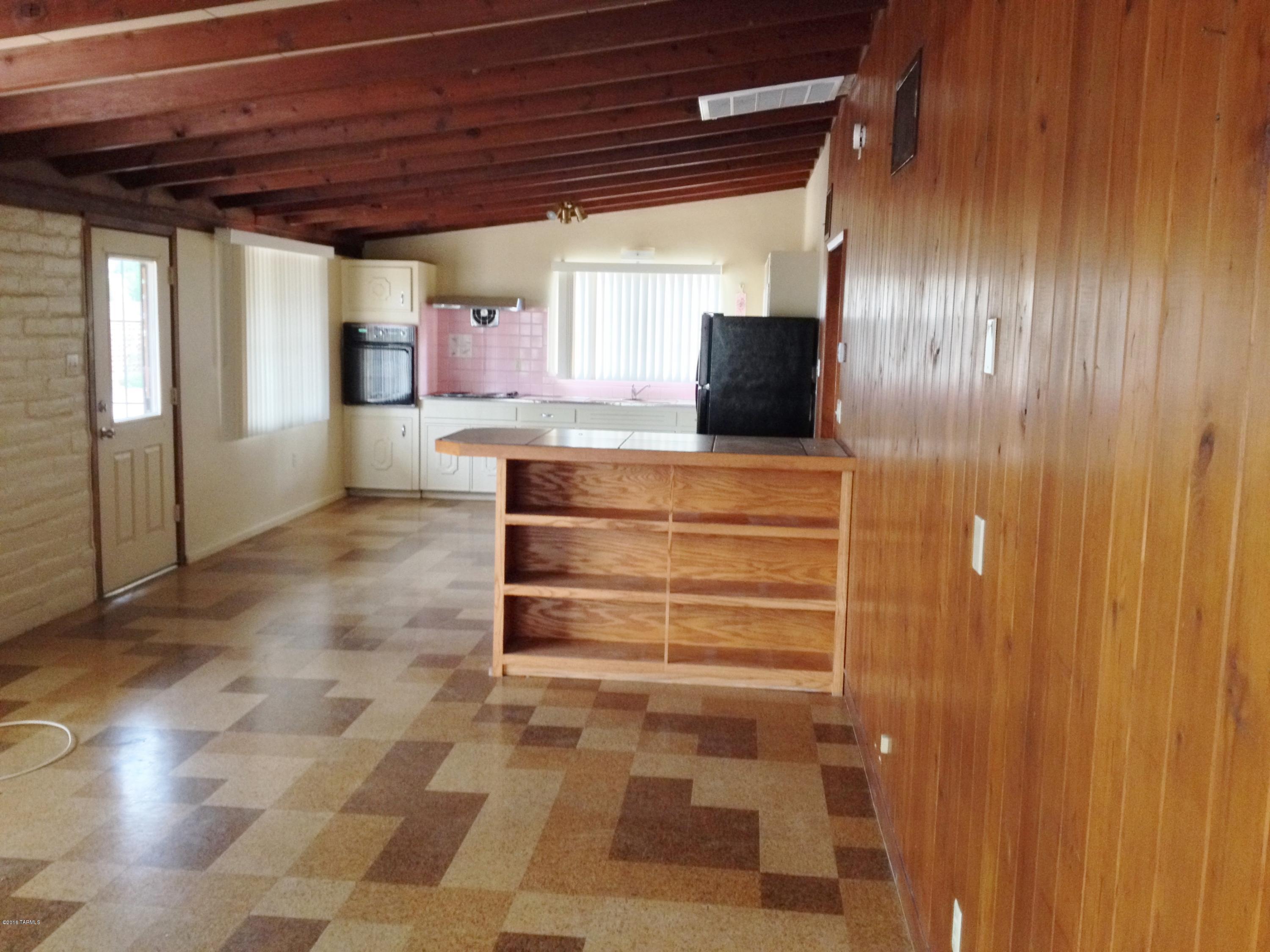 219-227 West Navajo Road Tucson, AZ 85705 - Photo 4 of 12