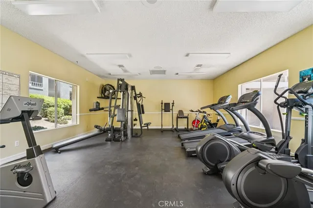 $438,500 | 1995 Las Colinas Circle, Unit 307, Corona, CA 92879