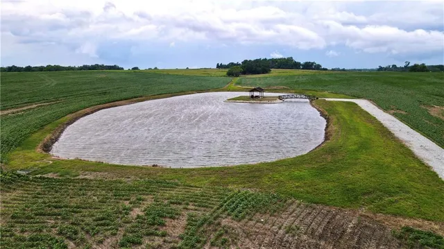 $512,000 | Southeast 60th Road, Golden City, MO 64748