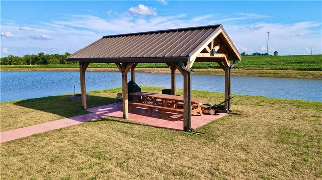 $512,000 | Southeast 60th Road, Golden City, MO 64748