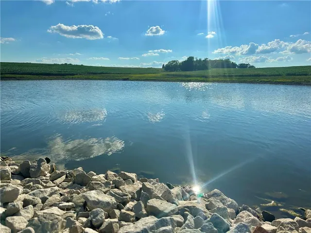 $512,000 | Southeast 60th Road, Golden City, MO 64748