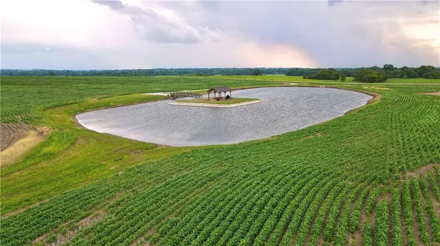 $512,000 | Southeast 60th Road, Golden City, MO 64748