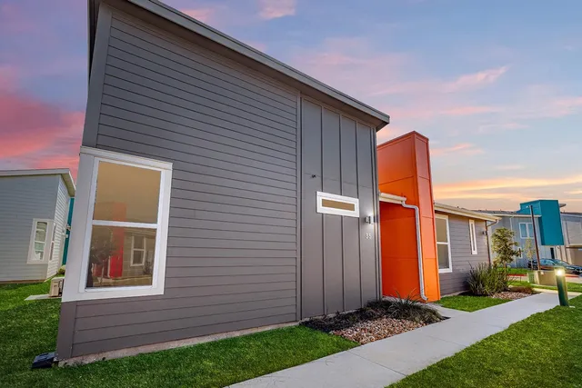 $2,100 | 9005 Alderman Dr. Drive, Unit 9005060, Austin, TX 78747