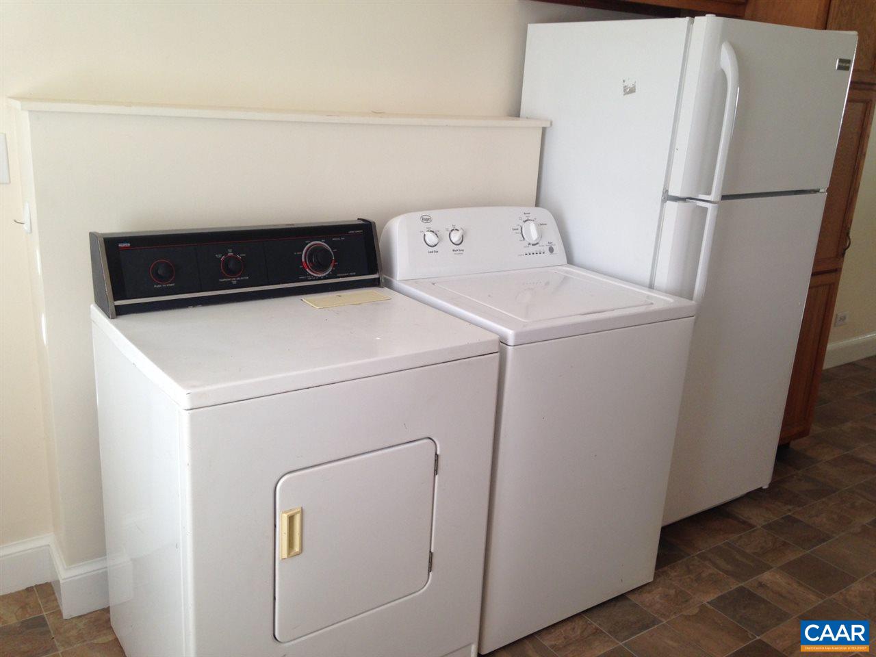 219 Shamrock Road Charlottesville, VA 22903 - Photo 6 of 12 a utility room with dryer and washer