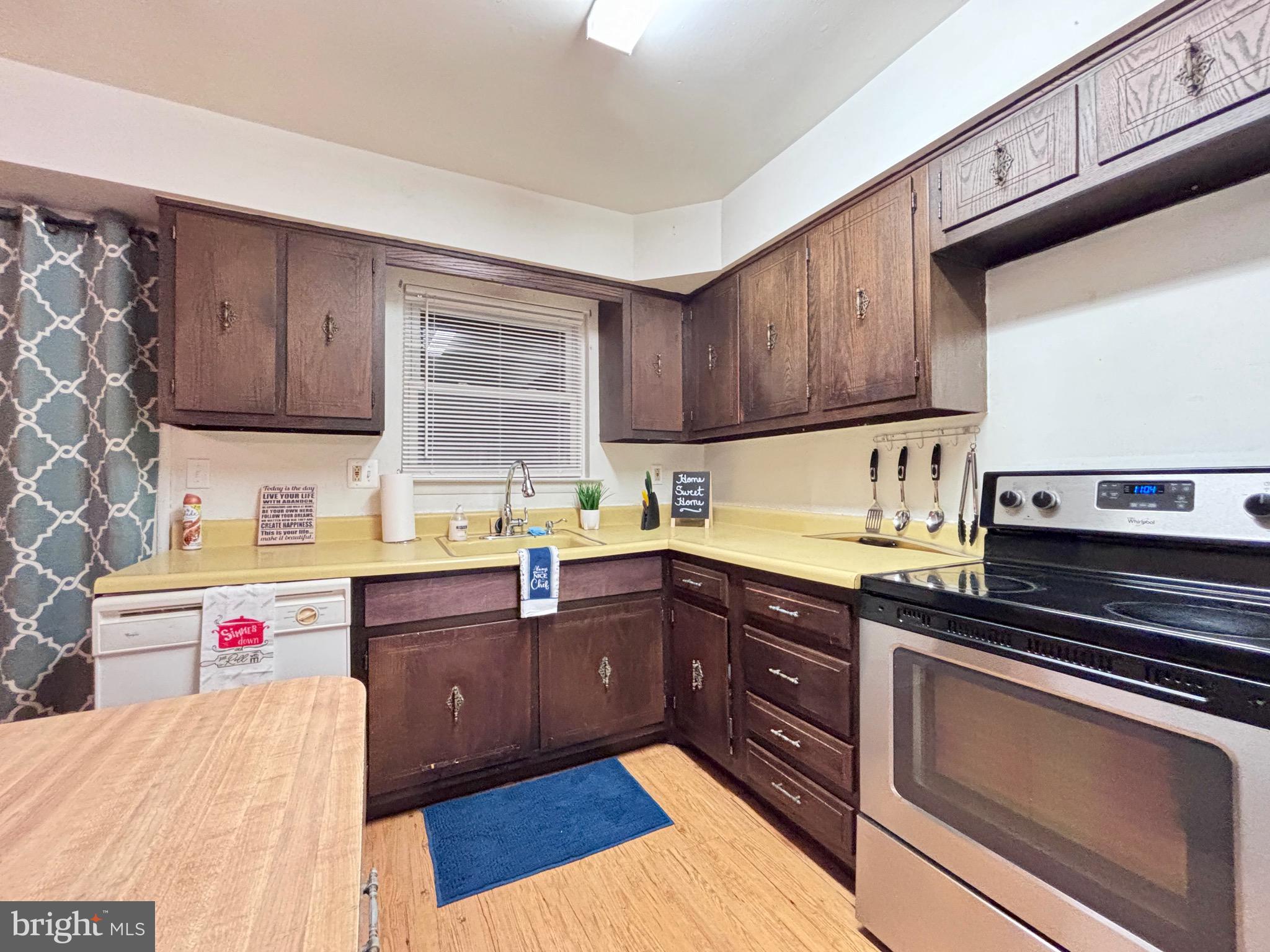 5205 Bay Road, Unit N Bensalem, PA 19020 - Photo 11 of 17 Kitchen with laminate flooring