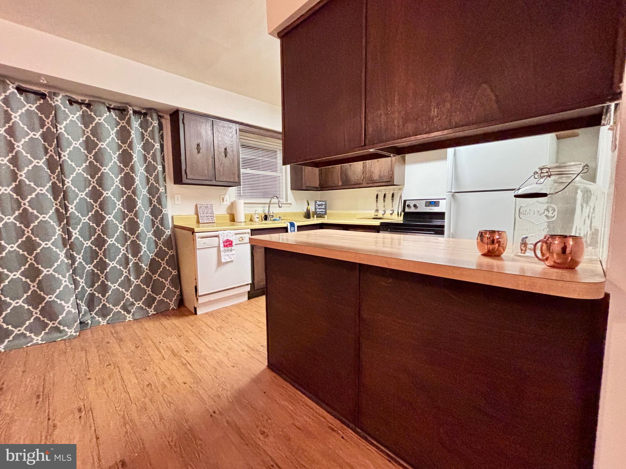 5205 Bay Road, Unit N Bensalem, PA 19020 - Photo 16 of 17 Breakfast bar with additional storage