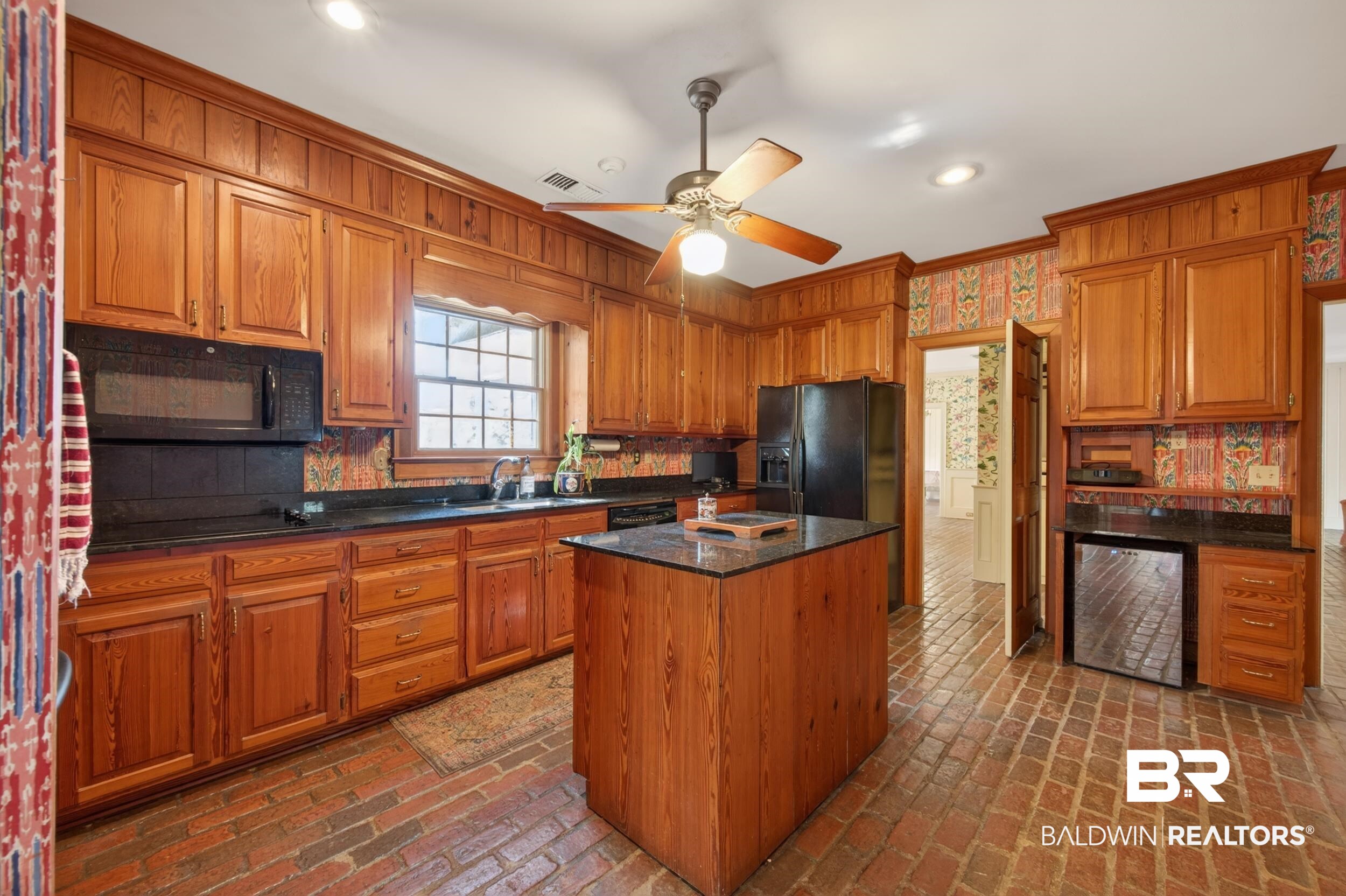 422 Wiggins Street Monroeville, AL 36460 - Photo 14 of 42 Kitchen