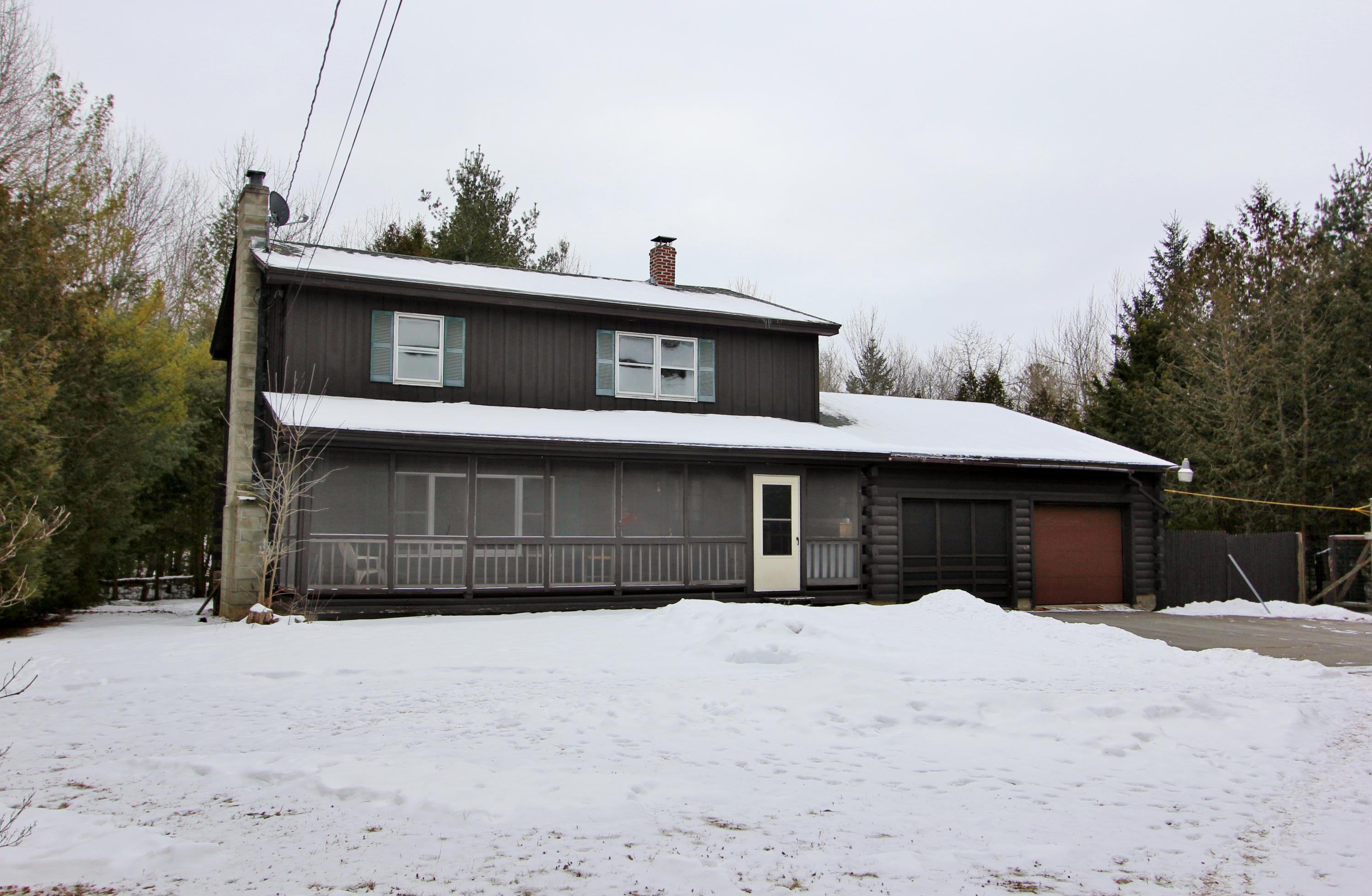 63 Burleigh Road Bangor, ME 04401 - Photo 3 of 28 3
