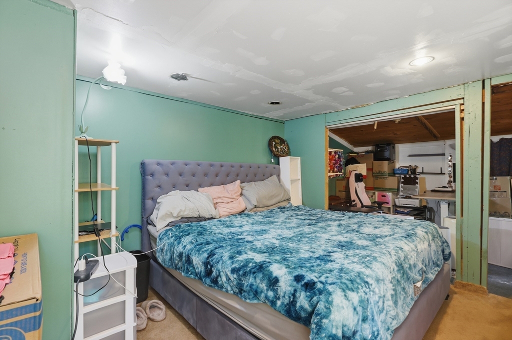 101 Whitins Road Sutton, MA 01590 - Photo 17 of 35 Gallery Image 17